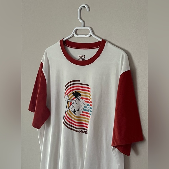 Men’s HANG 👣 TAN Vintage Short Sleeves Surfer Dude  T-Shirt - Picture 2 of 10